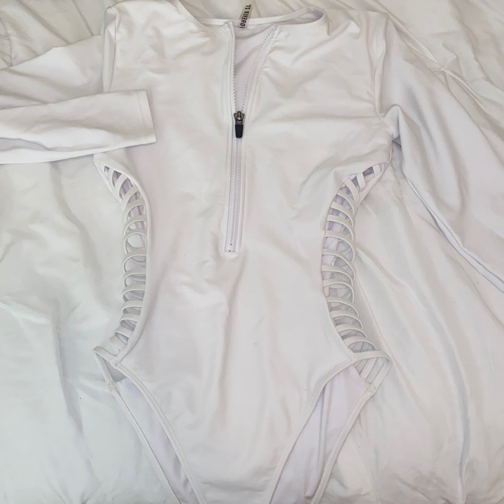 One piece swimsuit